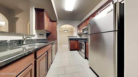 2550 E River Rd, Tucson, AZ 85718 photo 4