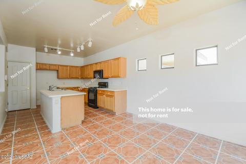 10642 E Ravenswood St, Tucson, AZ 85747 photo 2
