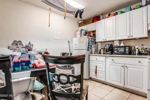 377 E Thoroughbred St, Tucson, AZ 85706 photo 29