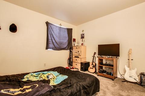 377 E Thoroughbred St, Tucson, AZ 85706 photo 38