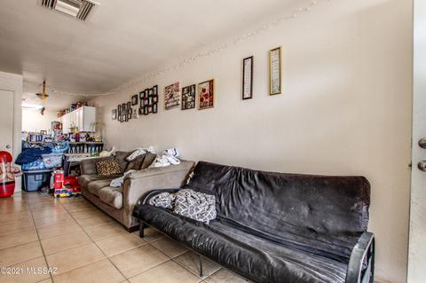 377 E Thoroughbred St, Tucson, AZ 85706 photo 27