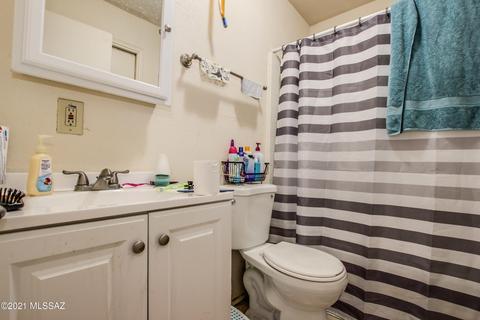 377 E Thoroughbred St, Tucson, AZ 85706 photo 32