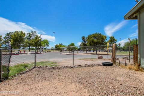 377 E Thoroughbred St, Tucson, AZ 85706 photo 26