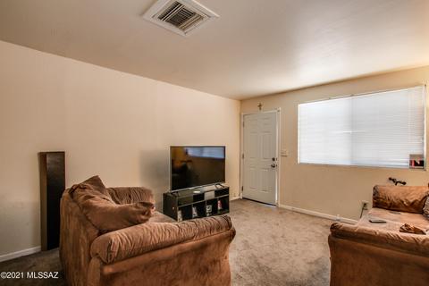 377 E Thoroughbred St, Tucson, AZ 85706 photo 34