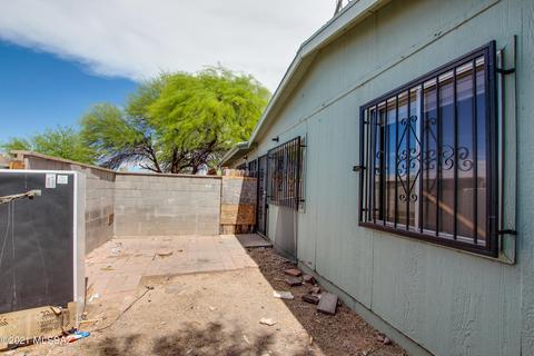 419 E Thoroughbred St, Tucson, AZ 85706 photo 3