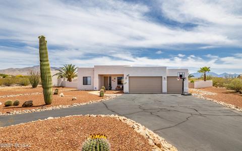 8728 E Saguaro View Pl, Vail, AZ 85641 photo 1