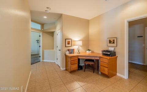 8728 E Saguaro View Pl, Vail, AZ 85641 photo 11