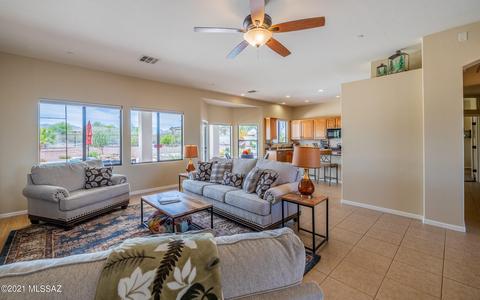 8728 E Saguaro View Pl, Vail, AZ 85641 photo 5