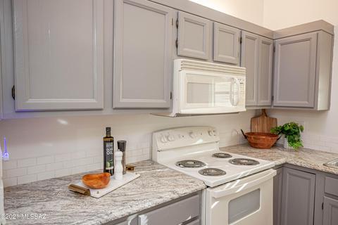 7738 E Via Ventana Norte, Tucson, AZ 85750 photo 18