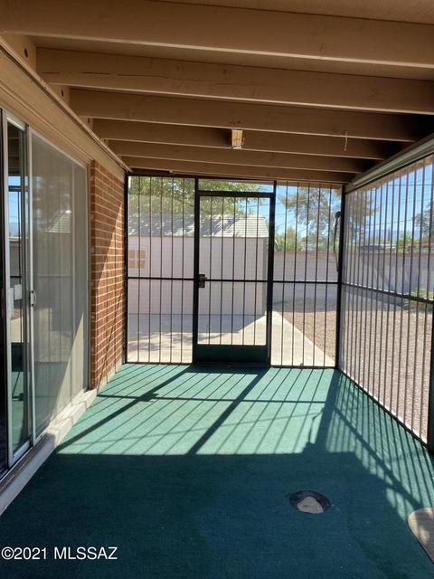 7310 E Sylvane Dr, Tucson, AZ 85710 photo 22