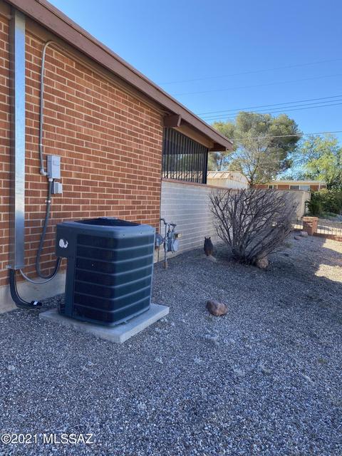 7310 E Sylvane Dr, Tucson, AZ 85710 photo 27