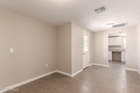 1137 E 33rd St, Tucson, AZ 85713 photo 7