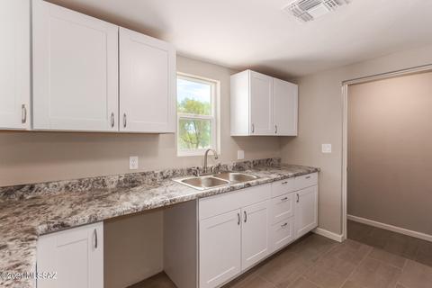 1137 E 33rd St, Tucson, AZ 85713 photo 14