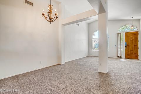60846 Rock Ledge Loop, Tucson, AZ 85739 photo 12