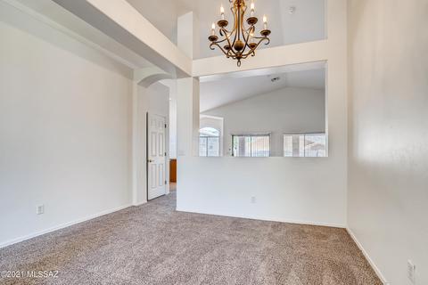 60846 Rock Ledge Loop, Tucson, AZ 85739 photo 11