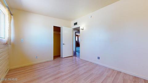 5702 E 14th St, Tucson, AZ 85711 photo 13