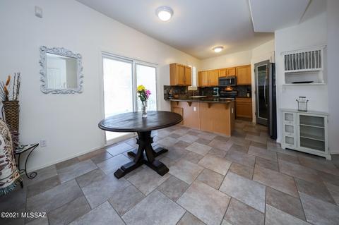8713 S Desert Rainbow Dr, Tucson, AZ 85747 photo 10