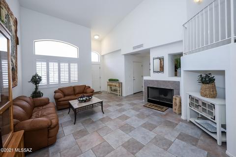 8713 S Desert Rainbow Dr, Tucson, AZ 85747 photo 5