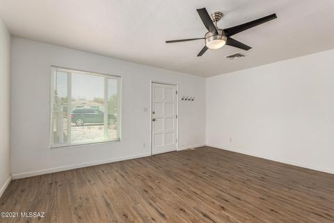 2019 E Silver St, Tucson, AZ 85719 photo 4