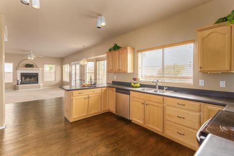 9048 N Eaglestone Loop, Tucson, AZ 85742 photo 11