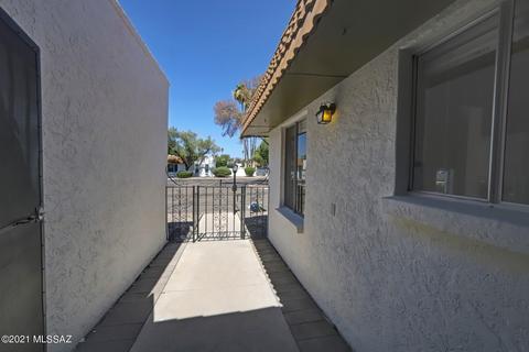 660 E River Road Rd #I, Tucson, AZ 85704 photo 3