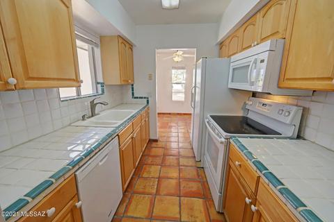 660 E River Road Rd #I, Tucson, AZ 85704 photo 12