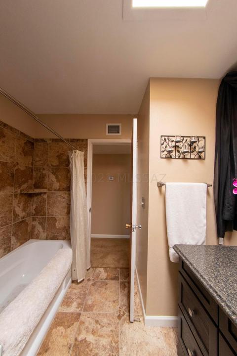 9409 E Watson Dr, Tucson, AZ 85730 photo 16