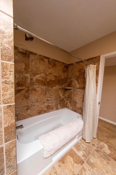9409 E Watson Dr, Tucson, AZ 85730 photo 17