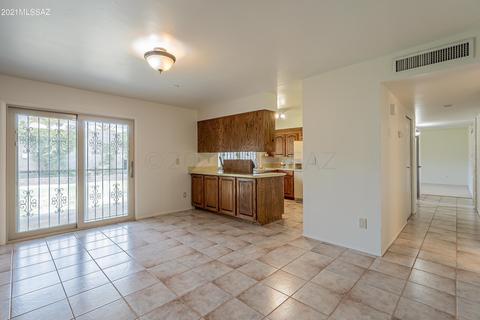 9230 E Simon Pl, Tucson, AZ 85710 photo 13