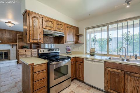 9230 E Simon Pl, Tucson, AZ 85710 photo 14