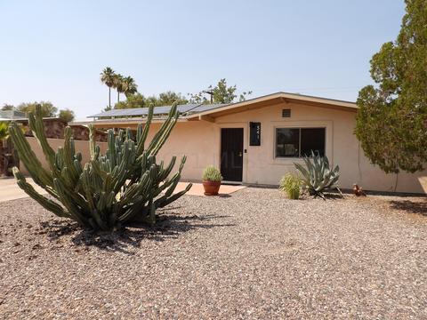 541 E Bromley St, Tucson, AZ 85704 photo 2
