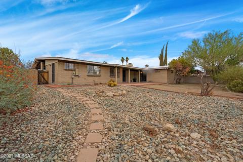 8946 E Maple Leaf Dr, Tucson, AZ 85710 photo 25