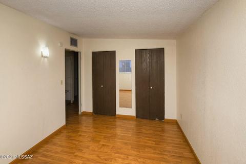 4219 E Sylvane Dr, Tucson, AZ 85711 photo 12