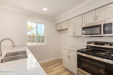 9412 E Lorain Pl, Tucson, AZ 85710 photo 12