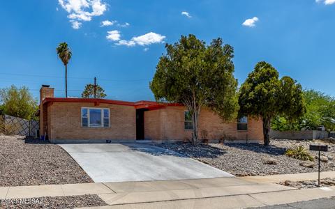 8342 E 7th St, Tucson, AZ 85710 photo 1