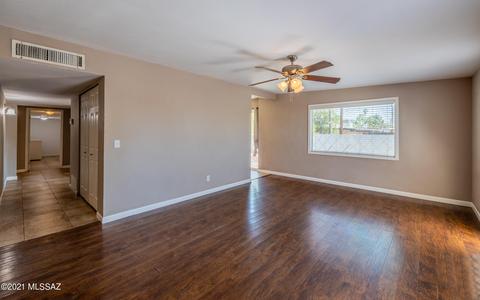 8342 E 7th St, Tucson, AZ 85710 photo 18