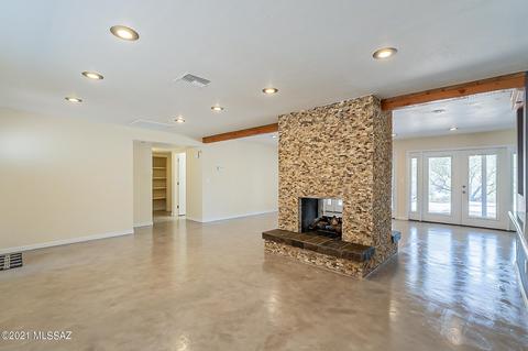 6415 E Red Cloud Dr, Tucson, AZ 85750 photo 4