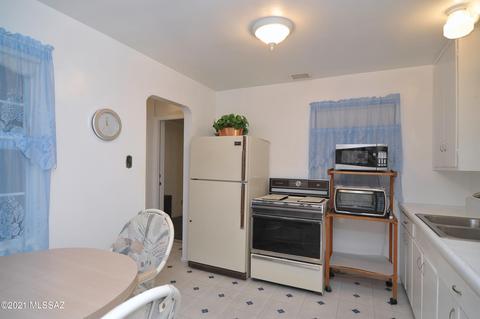 4670 E 5th St, Tucson, AZ 85711 photo 12