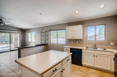 10430 E Chelan St, Tucson, AZ 85747 photo 12