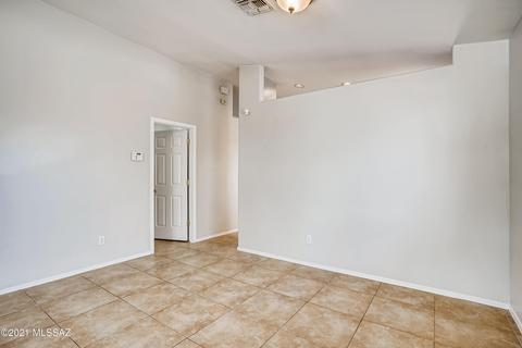 10430 E Chelan St, Tucson, AZ 85747 photo 8