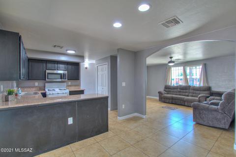 7309 E Montecito Dr, Tucson, AZ 85710 photo 4
