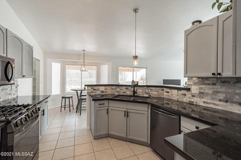 9671 E Azuma Way, Tucson, AZ 85747 photo 7