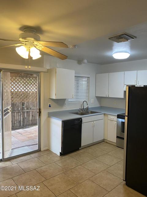 61 E Lee St, Tucson, AZ 85705 photo 9