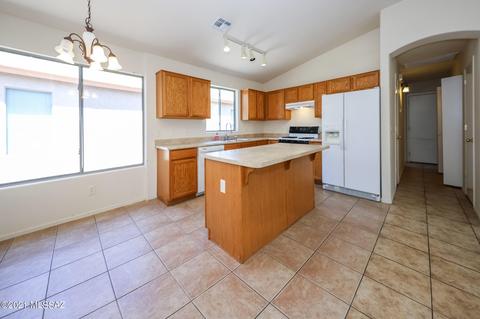 4272 E Ocotillo Desert Trl, Tucson, AZ 85706 photo 5