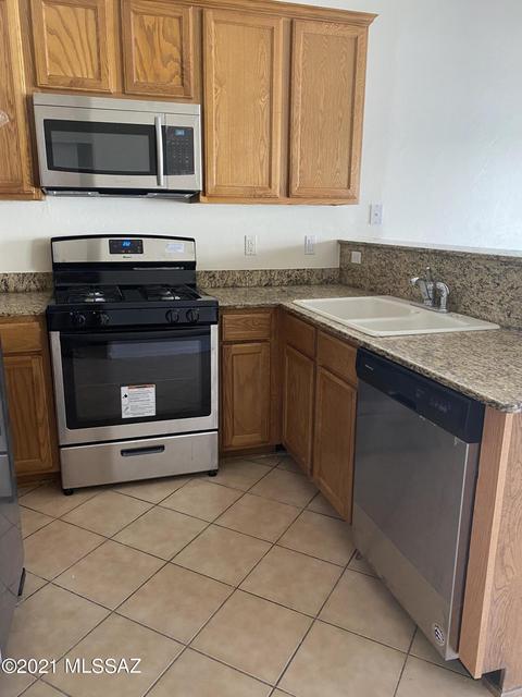 3677 Drexel Manor Stra, Tucson, AZ 85706 photo 6