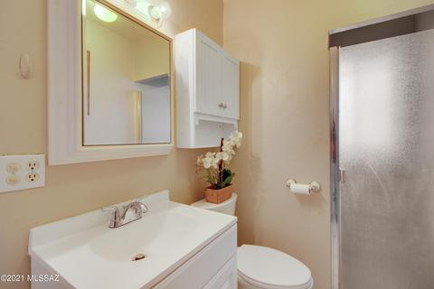 406 E Roger Rd, Tucson, AZ 85705 photo 18