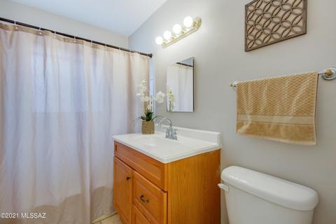 406 E Roger Rd, Tucson, AZ 85705 photo 23