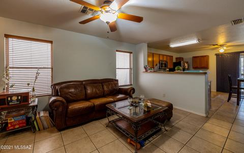 6198 E Stonechat Dr, Tucson, AZ 85756 photo 4