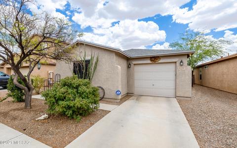 6198 E Stonechat Dr, Tucson, AZ 85756 photo 1