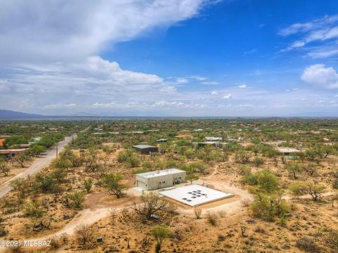 11025 E Snyder Rd, Tucson, AZ 85749 photo 3